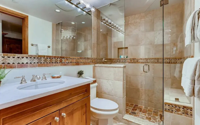 Village Center Condo 4J