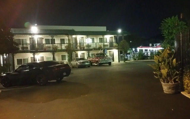 Welcome Inn on Colorado Blvd
