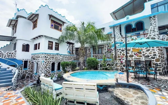 Maidith Galapagos Inn