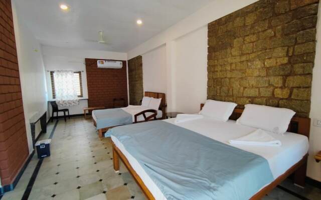 Hampi Delmont Resort