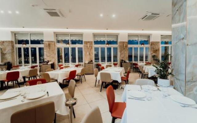 Hotel Falli