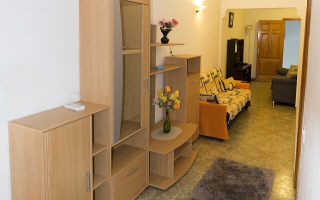 Apartamentos Faycan Vecindario