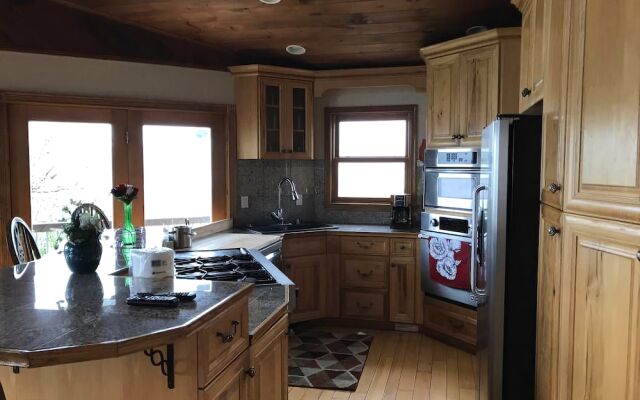 Mountain Lake Paradise