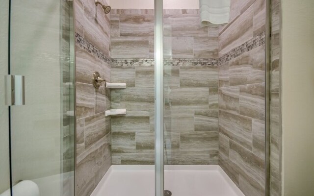 8 Bedrooms/ Champions Gate Home