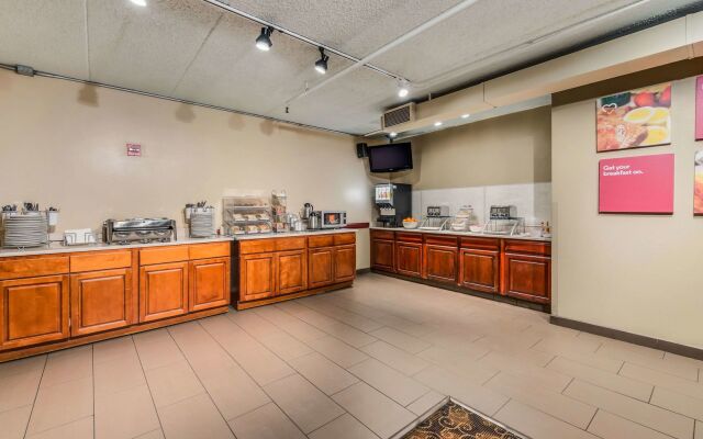 Comfort Suites Chicago O'Hare Airport