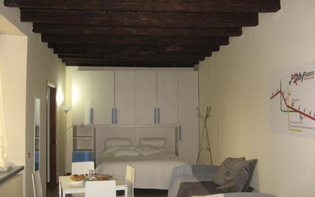 MyRoom Center Flat