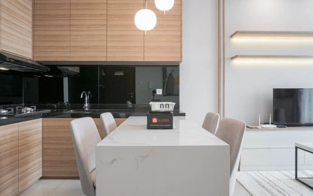 2BR Luxury Modern Ciputra International Apartment