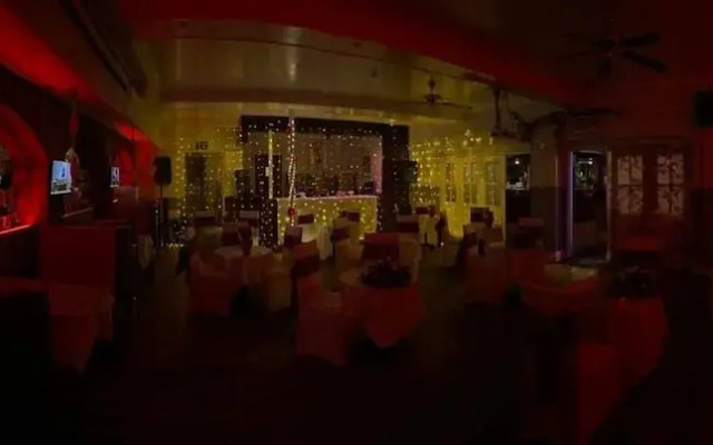 The Crown Hotel