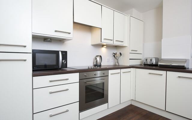 The Knight Residence Apartments by Mansley