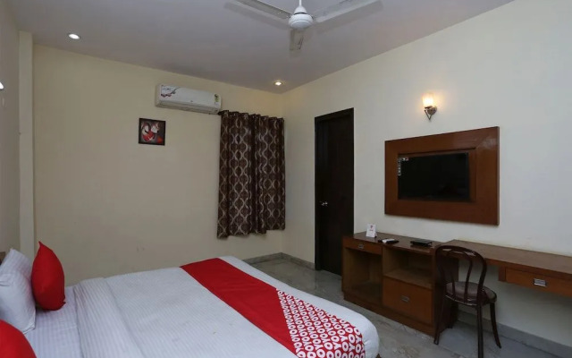 OYO Rooms Cyber Park II