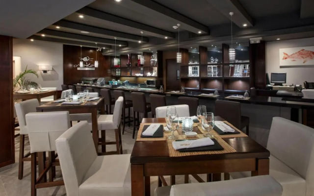 Manchebo Beach Resort and Spa