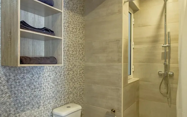 Modern Apt in a Prime Location, Wifi