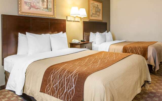 Quality Inn Defiance