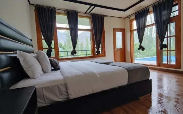 Sanctuary Resort Hunza