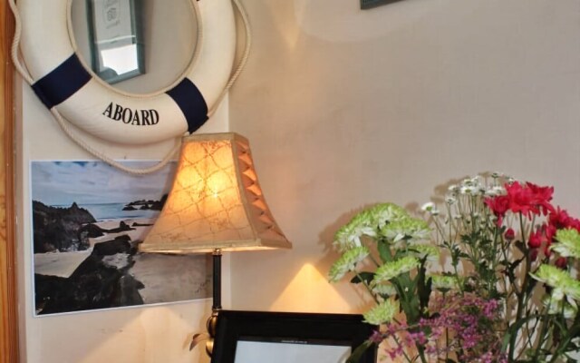 Seawinds Bed & Breakfast