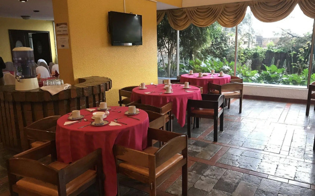 Savoy Inn