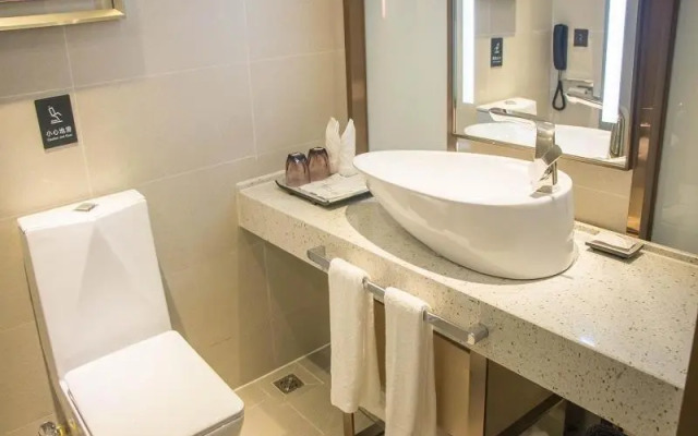 Lifeng Hotel Taicangshang Haixi Road