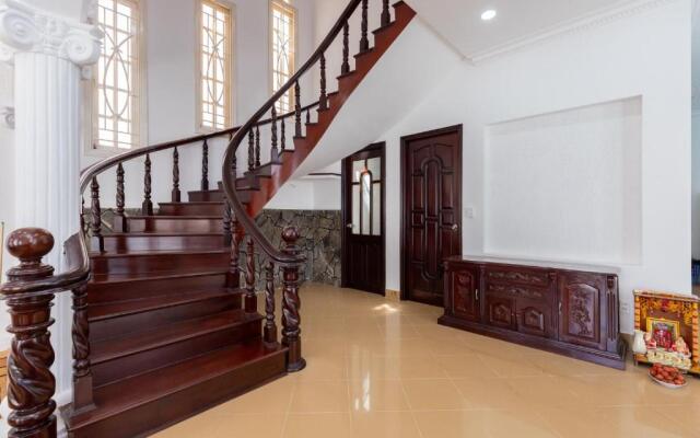 Ruby Villa F1