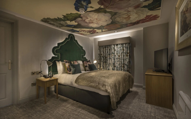 The Three Swans Hotel, Hungerford, Berkshire