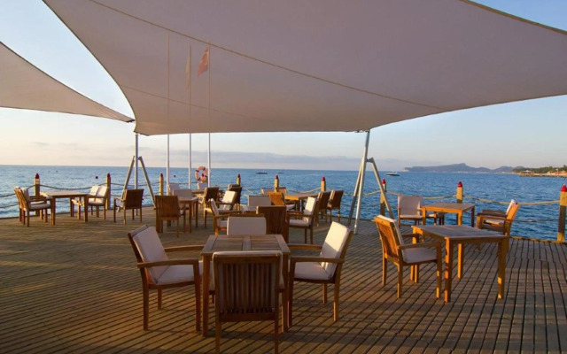 Onkel Resort Hotel