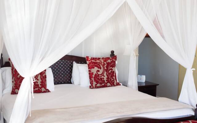 Oystercatcher Lodge