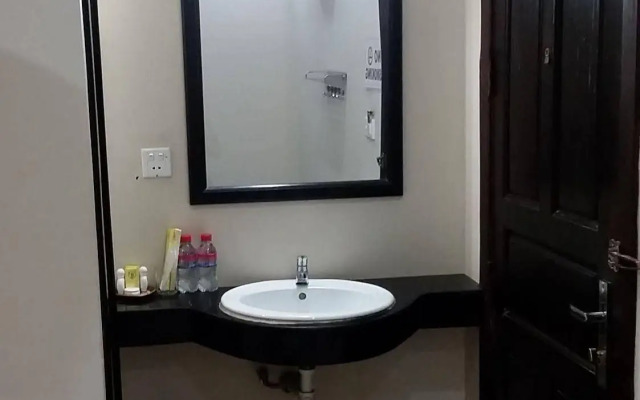 Number 9 Hotel