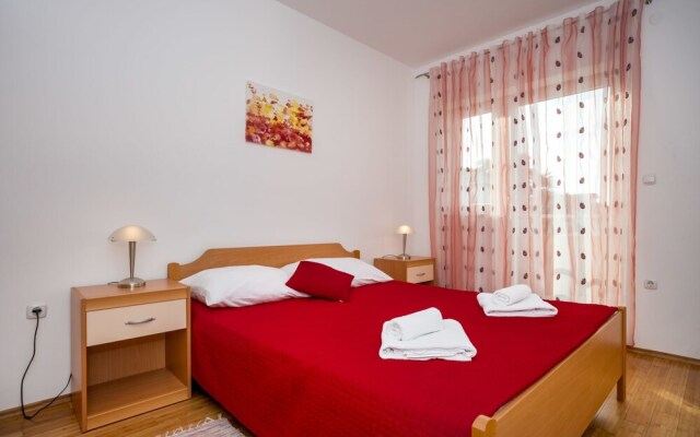 Andrea Abori in Abori