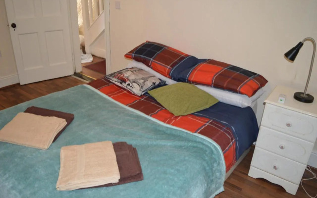 Library View Villa Holiday Home