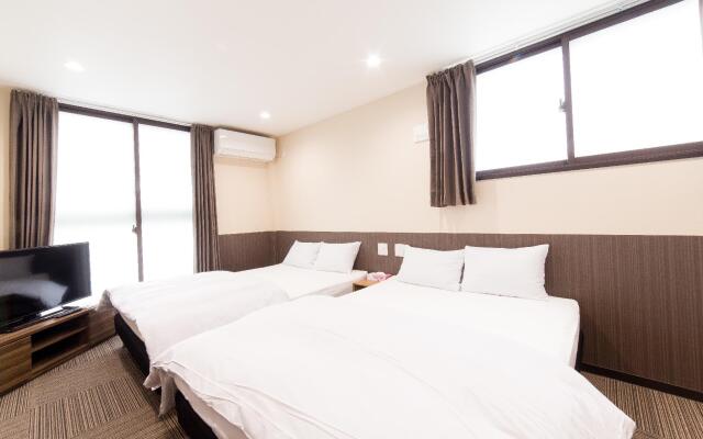 Le Studio Gojo Takakura