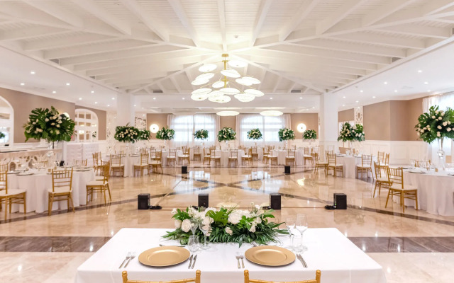Majestic Elegance Costa Mujeres – All Inclusive