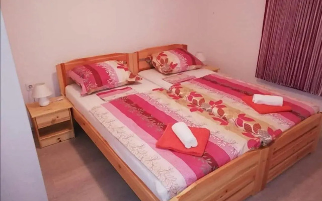 Apartman Tin