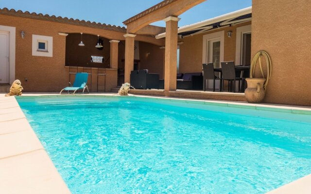 Spacious Furnished Holiday Villa With Private Pool and Covered Terrace