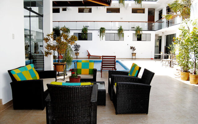 MC Hotel Ica