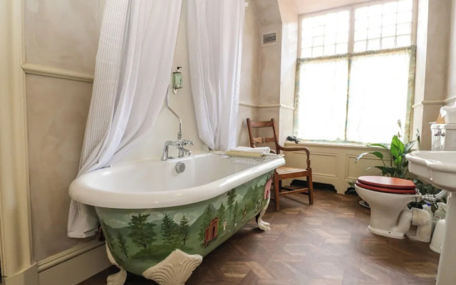 Dalvorar - Mar Lodge Estate