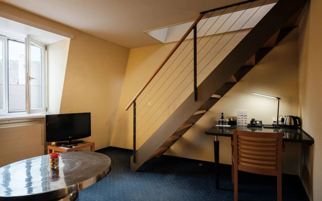 HOTEL ENGEL LIESTAL - Business & Lifestyle