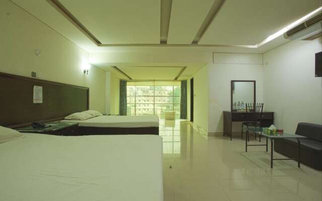 Rax Hotel and Restaurant