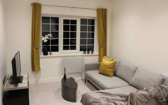 Luxury 2 Bed Apartment In Rochester