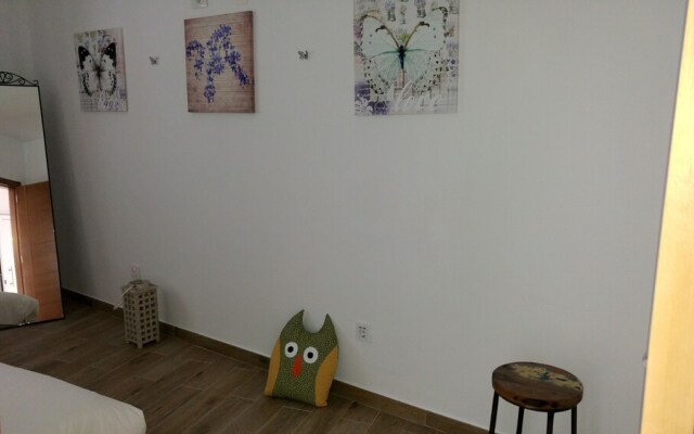 Roka Apartment