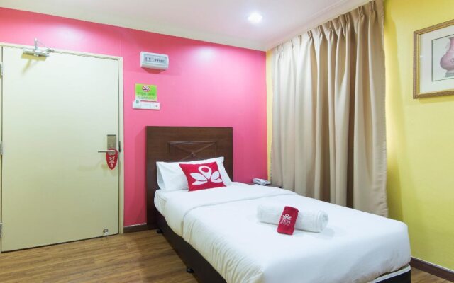 Hotel Sunjoy 9 by ZEN Rooms