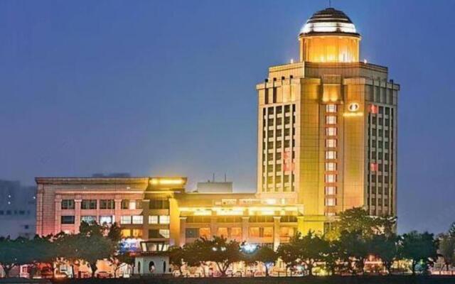 Sanbu Holiday Hotel