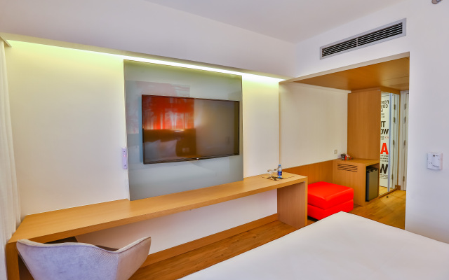 Radisson Red Campinas