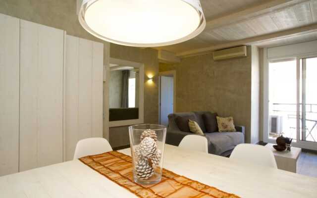 BarcelonaForRent Market Suites