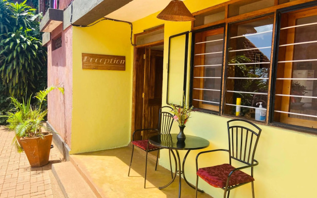 HomeOnTheNile Ernest Hemingway Suite