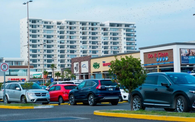 Real View Towers E906 by Casago