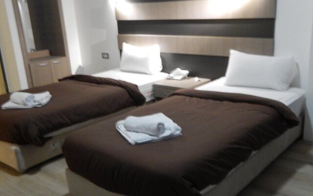 Atlas City Center Hotel