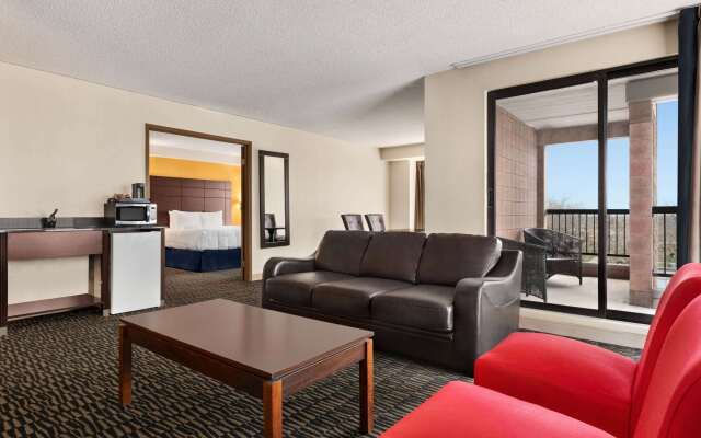 Ramada Plaza by Wyndham Niagara Falls