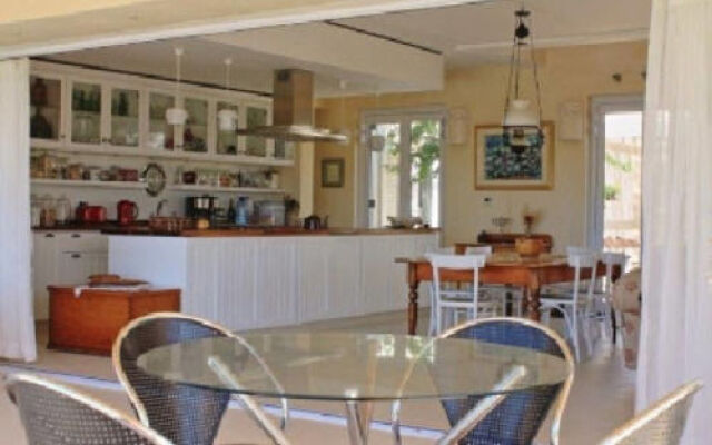 Le Bonheur Guest Accommodation