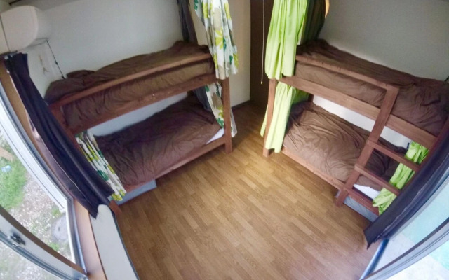 Guest House Waraenmon - Hostel