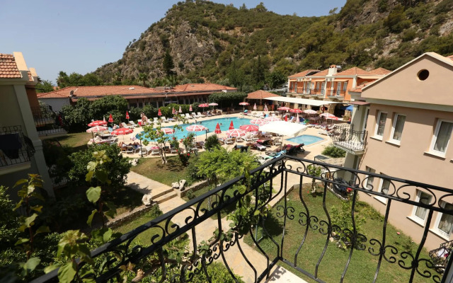 The Tower Hotel