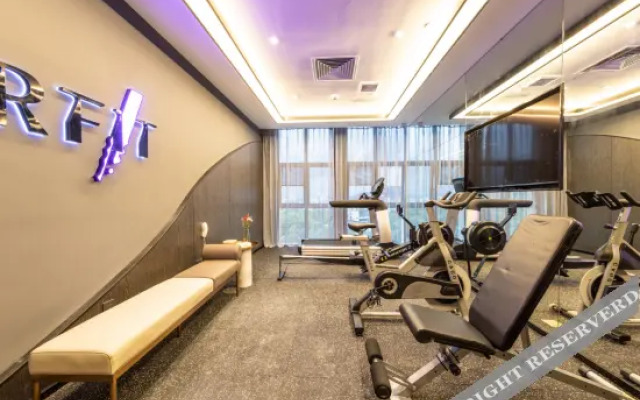 Atour Hotel of Zhuhai Tangjiawan University Town GT Plaza